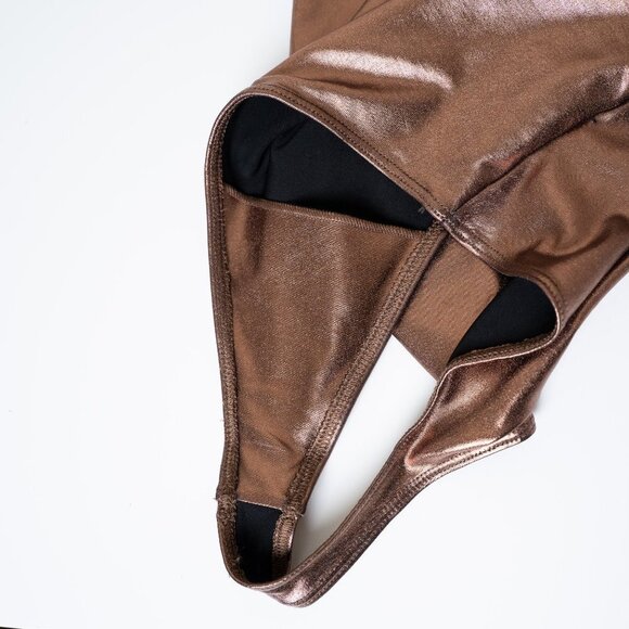🚨 Aritzia Little Moon Bodysuit Metallic Copper Luna Halter Tie Strap - Picture 11 of 13